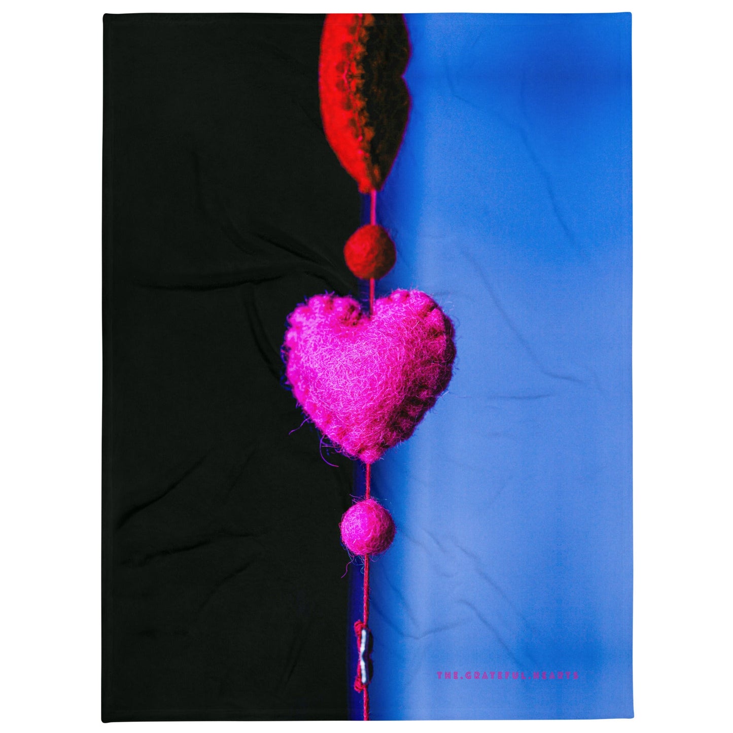 Heart On A String Throw Blanket - The Grateful Hearts