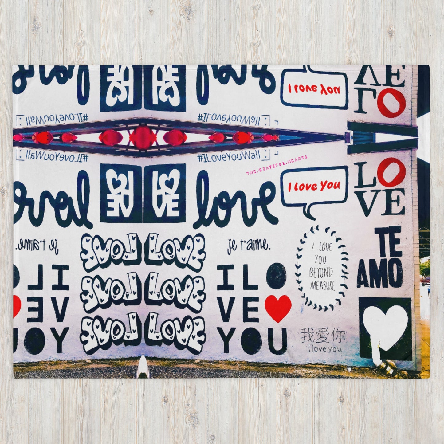 I Love You Wall Throw Blanket - The Grateful Hearts